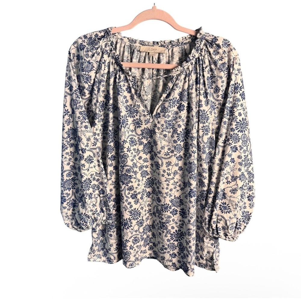 LOFT Women Blue White Floral Peasant Blouse Tie Neck Balloon Sleeve Large - Picture 2 of 8